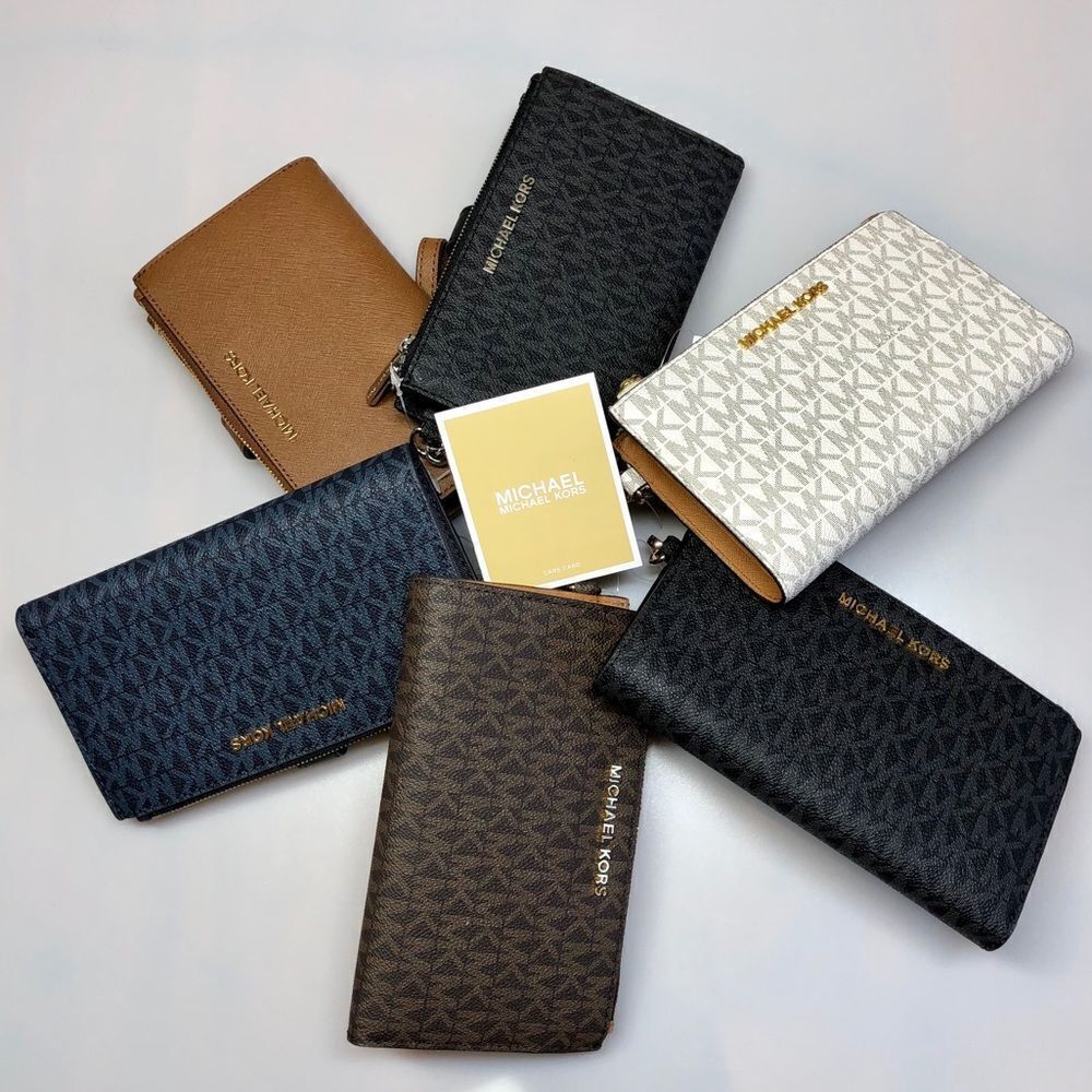 MICHAEL KORS DOUBLE ZIP Logo Signature Wallet